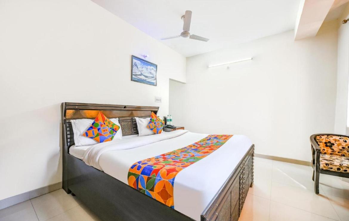 Tājganj Hotel Gt International מראה חיצוני תמונה