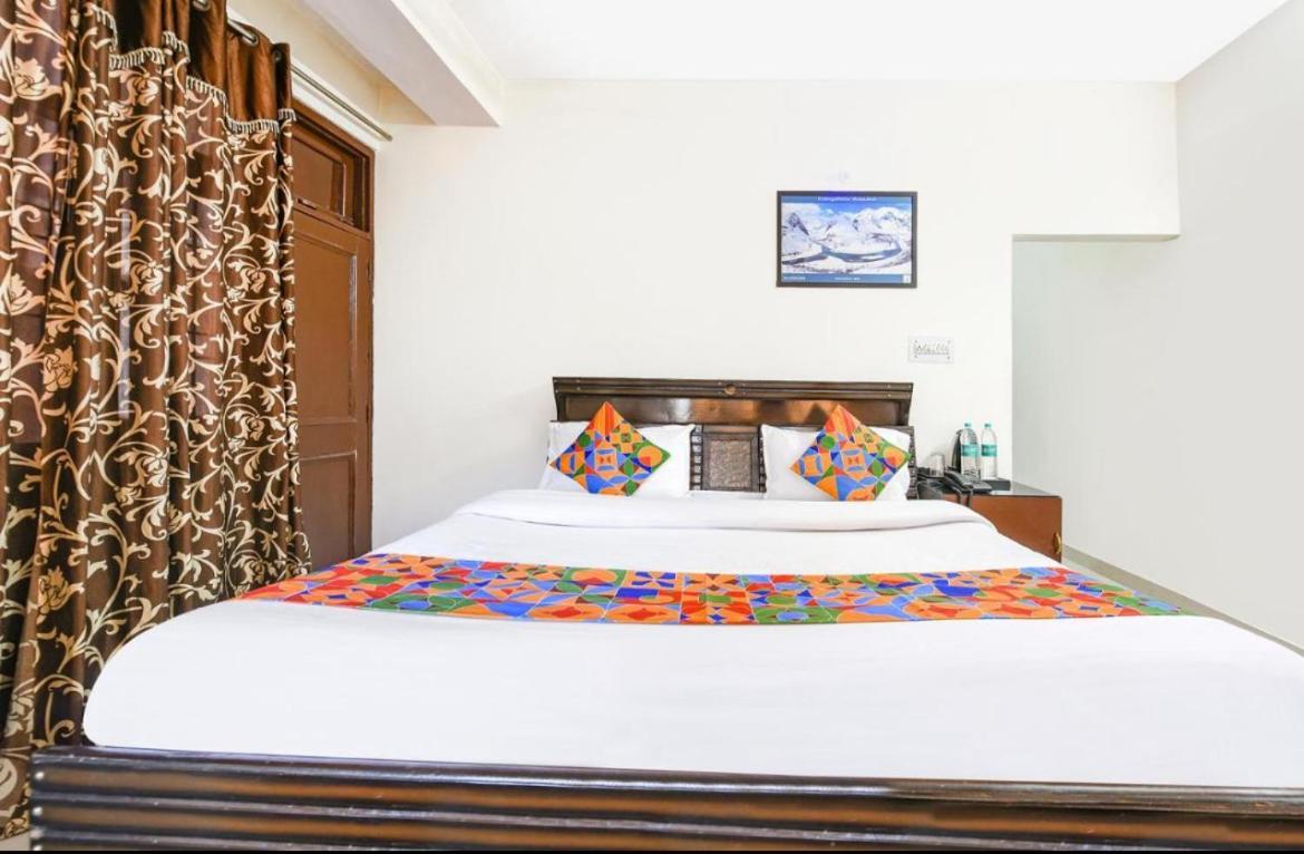 Tājganj Hotel Gt International מראה חיצוני תמונה